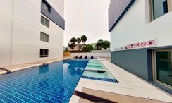 Photo 2 of the Communal Pool at The Regent Kamala Condominium