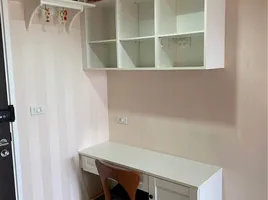 คอนโด 2 ห้องนอน ให้เช่า ในโครงการ ไนท์บริดจ์ แบริ่ง, สำโรงเหนือ