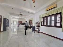 2 Bedroom House for sale in Phuket Town, Phuket, Chalong, Phuket Town