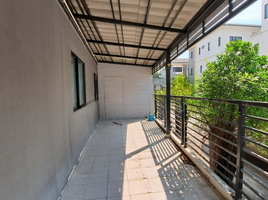 3 Bedroom Townhouse for rent at The Connect Up 3 Wongwaen-Bangkae, Bang Khae