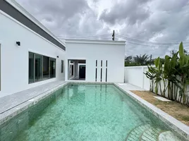 3 спален Вилла for sale in Пхукет Тощн, Пхукет, Чалонг, Пхукет Тощн