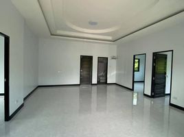 3 Schlafzimmer Villa zu verkaufen in Ban Lat, Phetchaburi, Ban Lat, Ban Lat, Phetchaburi, Thailand