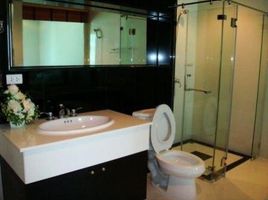 1 Bedroom Condo for rent at The Address Chidlom, Lumphini