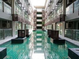 2 Schlafzimmer Wohnung zu verkaufen im 15 Sukhumvit Residences, Khlong Toei Nuea