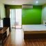 1 Schlafzimmer Wohnung zu vermieten im Regent Home 12 Latphrao 41, Sam Sen Nok, Huai Khwang, Bangkok