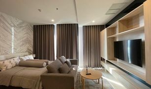 1 Bedroom Condo for sale in Lumphini, Bangkok Noble Ploenchit