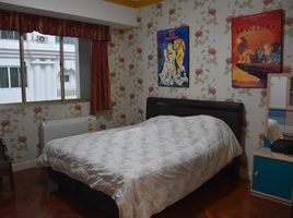 6 Schlafzimmer Wohnung zu vermieten im Royal Castle Pattanakarn, Suan Luang