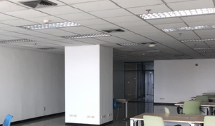 Офис, Студия на продажу в Bang Na, Бангкок Interlink Tower Bangna