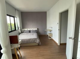 3 Schlafzimmer Villa zu vermieten im Lumpini Town Place Sukhumvit 62, Bang Chak