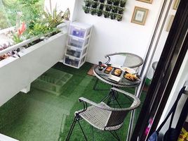 2 Schlafzimmer Wohnung zu verkaufen im Yada Residential, Khlong Tan Nuea, Watthana