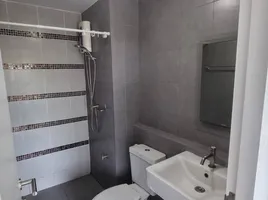 Studio Wohnung zu verkaufen im Dcondo Campus Resort Bangna, Bang Bo, Bang Bo, Samut Prakan