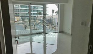 1 Schlafzimmer Appartement zu verkaufen in Al Bandar, Abu Dhabi Al Hadeel