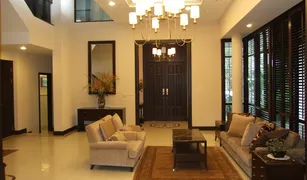 4 Bedrooms House for sale in Khlong Toei, Bangkok Baan Sukhumvit 18