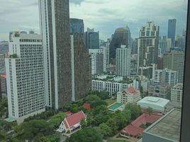 1 спален Кондо на продажу в The Room Sukhumvit 21, Khlong Toei Nuea