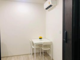 1 Bedroom Condo for rent at XT Huaikhwang, Din Daeng, Din Daeng