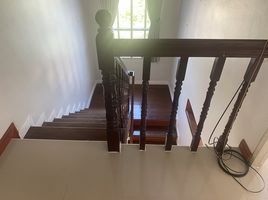 3 Schlafzimmer Villa zu vermieten im Warapirom Watcharaphol, O Ngoen, Sai Mai