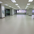 789 m² Office for sale at Chamnan Phenjati Business Center, Huai Khwang, Huai Khwang, Bangkok