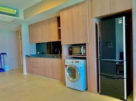 2 Bedroom Condo for sale at Zire Wongamat, Na Kluea