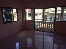 4 Schlafzimmer Haus zu verkaufen in Mueang Yasothon, Yasothon, Nai Mueang