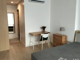 Studio Condo for rent at Wind Sukhumvit 23, Khlong Toei Nuea