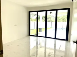 4 спален Вилла на продажу в Orchid Lane Residence, Thep Krasattri, Тхаланг, Пхукет, Таиланд