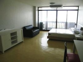 2 Bedroom Apartment for sale at J.C. Tower, Khlong Tan Nuea, Watthana, Bangkok