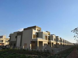 4 Bedroom Townhouse for sale at Palm Hills WoodVille, Al Wahat Road, 6 October City