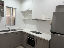 4 Schlafzimmer Reihenhaus zu vermieten im Villette City Pattanakarn 38, Suan Luang, Suan Luang