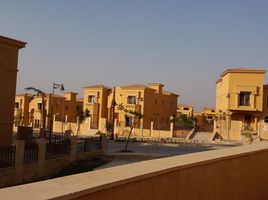 5 Schlafzimmer Villa zu verkaufen im Royal Meadows, Sheikh Zayed Compounds, Sheikh Zayed City, Giza