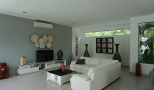 3 Bedrooms Villa for sale in Rawai, Phuket 