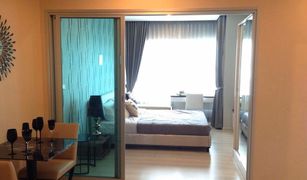 1 Bedroom Condo for sale in Huai Khwang, Bangkok Life Ratchadapisek