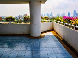 4 Bedroom Apartment for sale at La Cascade, Khlong Tan Nuea, Watthana
