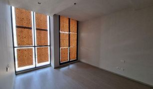 2 Bedrooms Condo for sale in Lumphini, Bangkok Noble Ploenchit