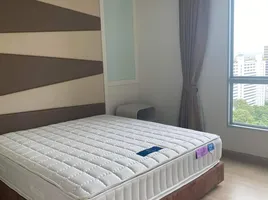 1 Schlafzimmer Wohnung zu vermieten im Life At Sathorn 10, Si Lom