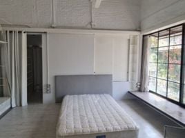 2 Schlafzimmer Villa zu vermieten in The Commons, Khlong Tan Nuea, Khlong Tan Nuea