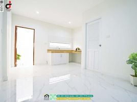 4 спален Таунхаус for sale in Нонг Кхаем, Бангкок, Nong Khang Phlu, Нонг Кхаем