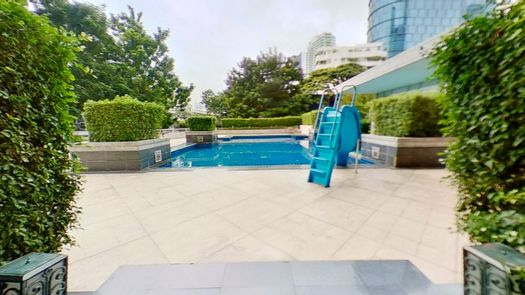 3D Walkthrough of the Communal Pool at Hampton Thonglor 10