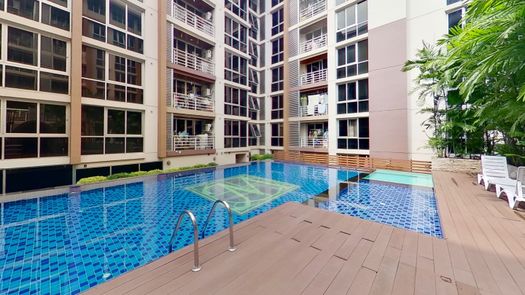3Dウォークスルー of the Communal Pool at The Master Sathorn Executive