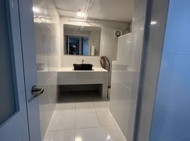 1 Bedroom Condo for sale at Sima Nakorn Condominium, Nai Mueang, Mueang Nakhon Ratchasima, Nakhon Ratchasima