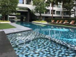 Studio Condo for rent at Elio Del Ray, Bang Chak, Phra Khanong, Bangkok