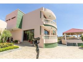 4 Bedroom Villa for sale at El Murcielago - Manta, San Lorenzo, Manta