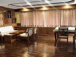 1 Schlafzimmer Wohnung zu verkaufen im Srithana Condominium 2, Suthep, Mueang Chiang Mai