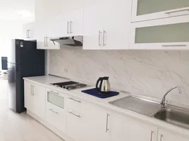 Studio Wohnung zu vermieten im Baan Sathorn Chaophraya, Khlong Ton Sai