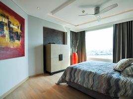 3 Bedroom Condo for sale at Watermark Chaophraya, Bang Lamphu Lang, Khlong San, Bangkok