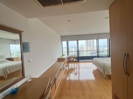 2 Schlafzimmer Appartement zu vermieten im Baan Haad Uthong Condominium, Nong Prue