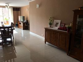 3 Bedroom Condo for sale at Fragrant 71, Phra Khanong Nuea