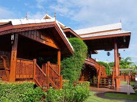 17 Schlafzimmer Villa zu verkaufen in Hang Dong, Chiang Mai, Ban Pong