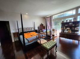 4 Bedroom Villa for sale at Mantana Lake Watcharapol, O Ngoen, Sai Mai