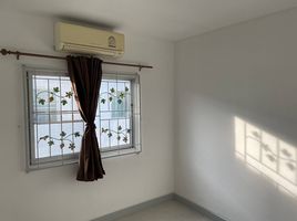 3 Schlafzimmer Reihenhaus zu vermieten im Nirun Ville 10, Bang Chalong