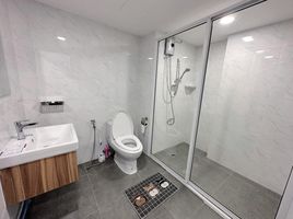 2 спален Квартира в аренду в 15 Suite, Khlong Toei Nuea